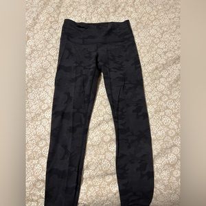 Wunder Under Camo Leggings